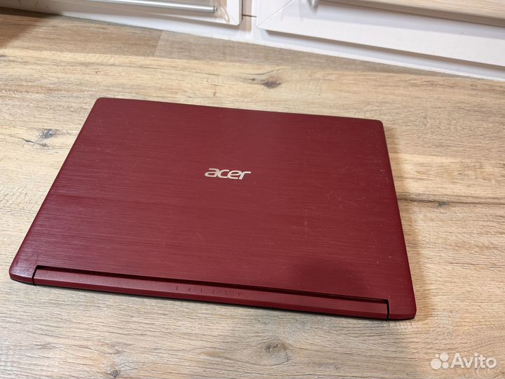 Яркий Acer i3gen7/8 ddr4/256ssd