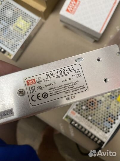 Mean Well-Switching power supply