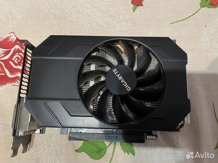 GTX 960 4gb Gigabyte