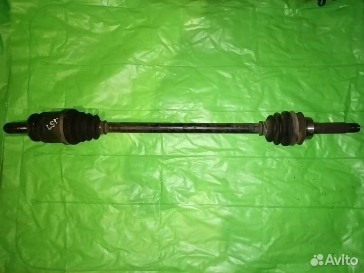 Привод задний правый Subaru Forester SG5 SG9 2006г