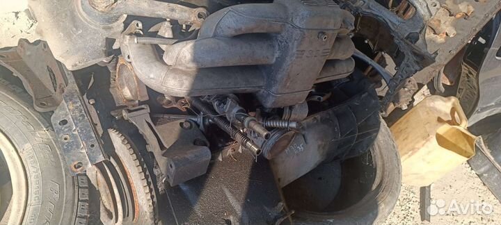 Двигатель м30в35