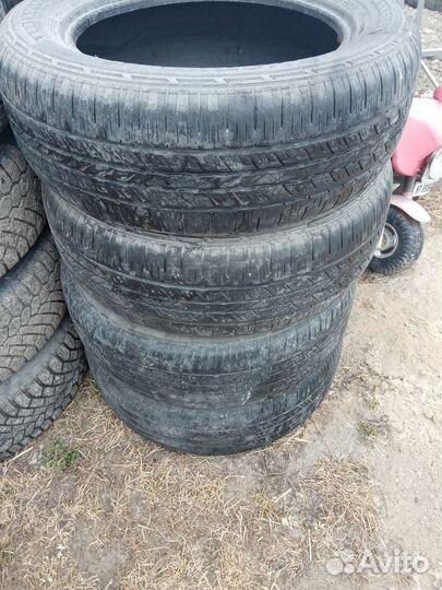 Hankook Radial RA18 235/60 R18