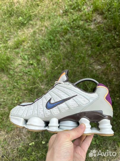 Кроссовки Nike shox