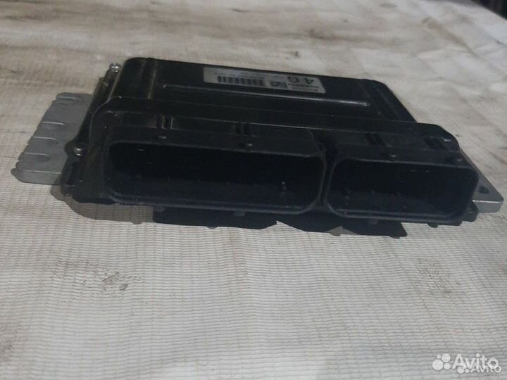 Блок управления двигателем (эбу) Nissan Primera P12