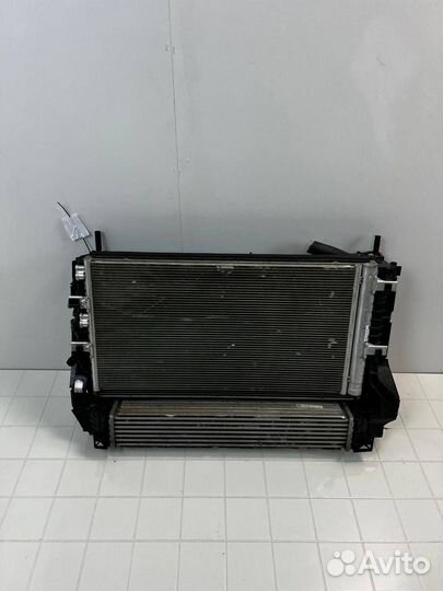 Кассета радиаторов BMW X2 F39 2021 17118645782