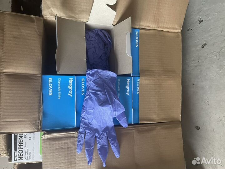 Перчатки нитриловые