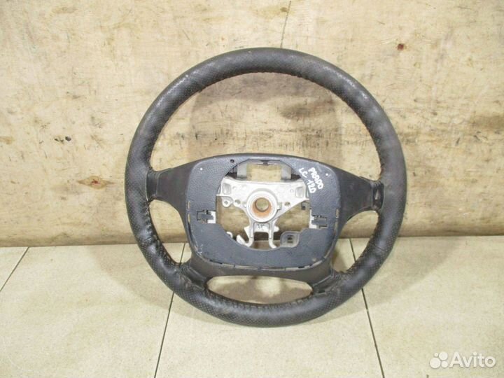 Рулевое колесо Toyota Land Cruiser Prado 120