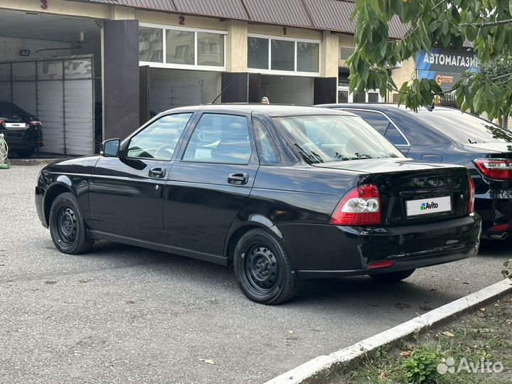 LADA Priora 1.6 МТ, 2012, 300 000 км