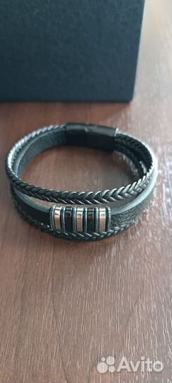 Кожаный мужской браслет