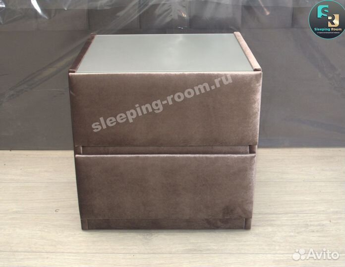 Тумба прикроватная