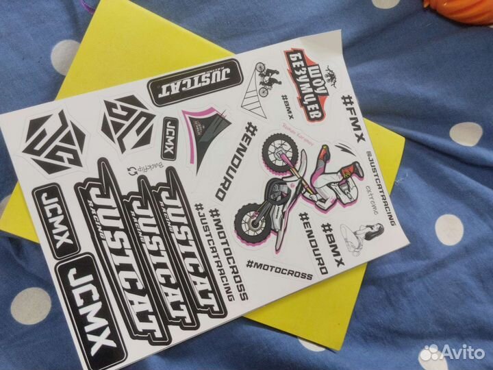 Стикерпак шой безумцев