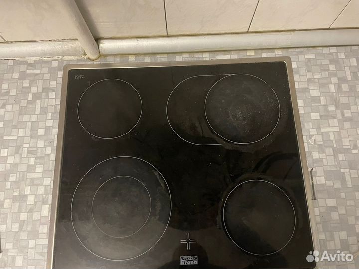 Продам электрическую плиту