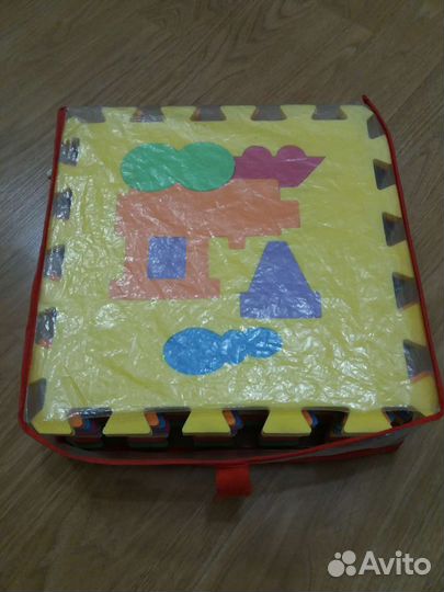 Детский коврик-пазл 