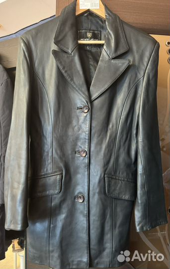 Кожаный жакет