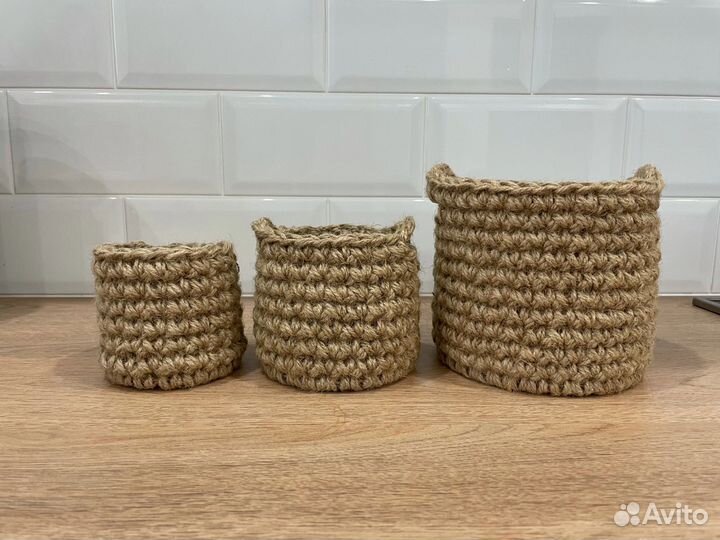 Кашпо и корзины из джута