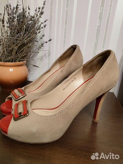 Туфли женские 39 размер