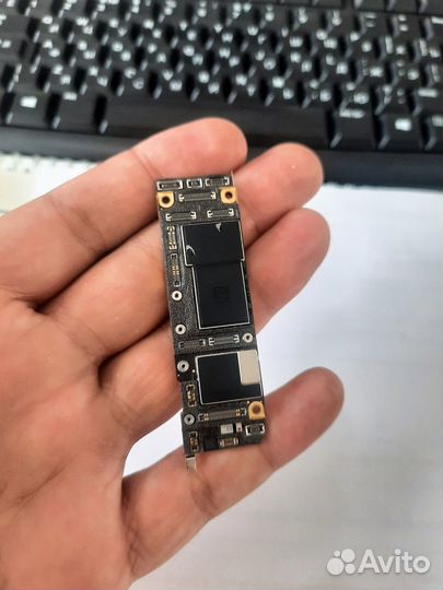 iPhone 11 64gb материнская плата