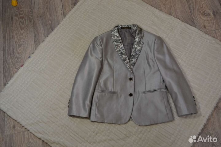 Шикарный костюм на мальчика