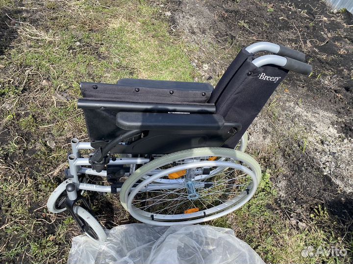 Коляска инвалидная Breezy UniX2