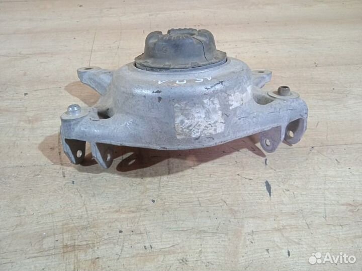 Опора амортизатора передняя левая Audi A5 купе 3.2