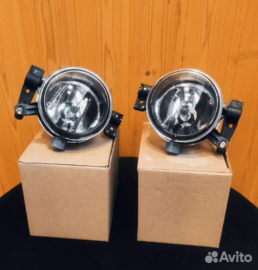 Противотуманная фара,туманка,птф Ford Focus 2