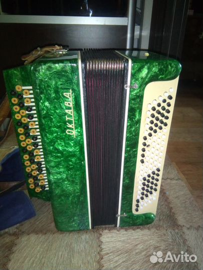 Баян Октава