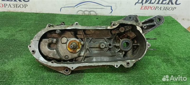 Картер двигателя(мото) Мопед Suzuki Sepia AJ50S