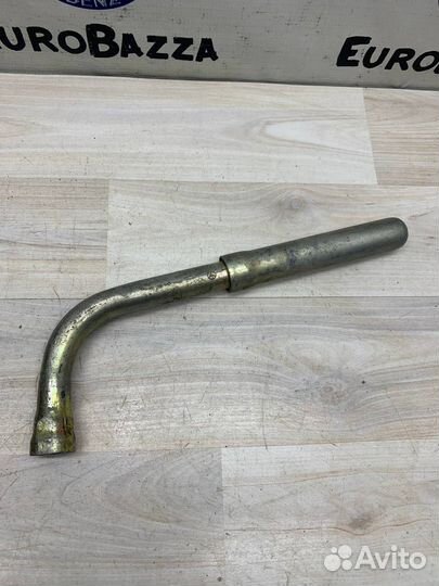 Ключ балонный Mercedes W163