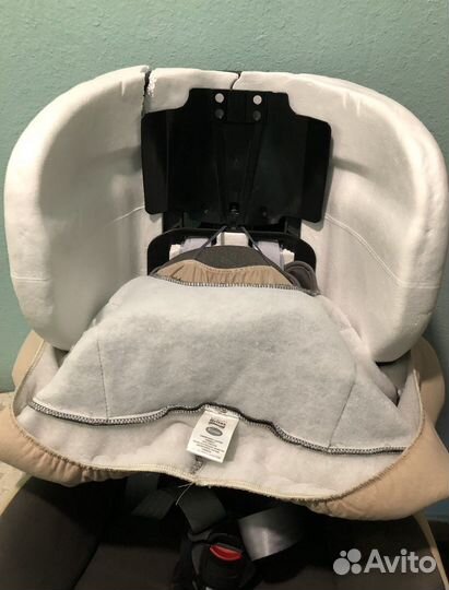 Автокресло Britax Romer safefix plus TT