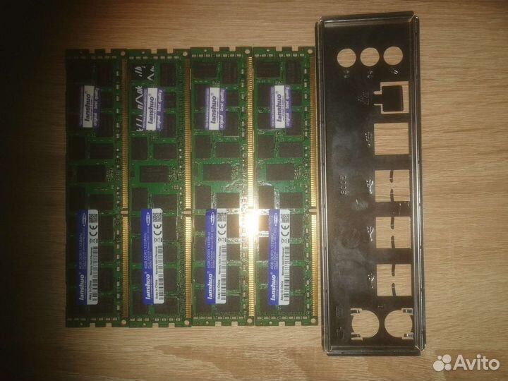 Материнская плата с процессором