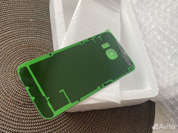 Цветное стекло заднее на Samsung s6 edge зеленое