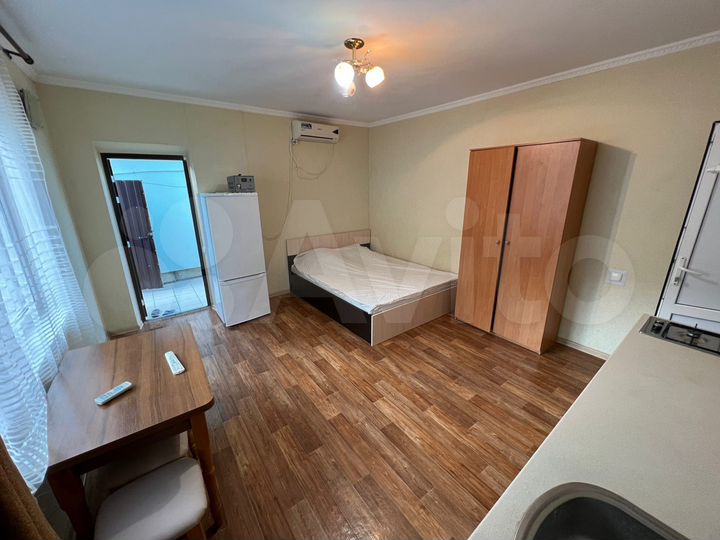 Дом 30 м² на участке 1 сот.