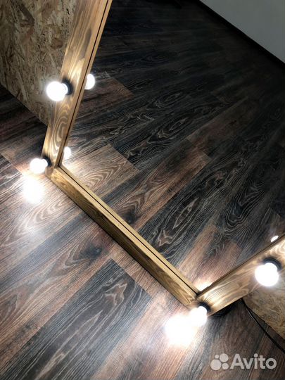 Зеркало ростовое с лампочками