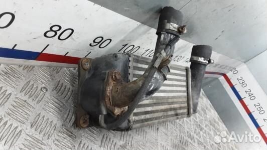 Радиатор интеркуллера toyota corolla E15 (NDN49KC0