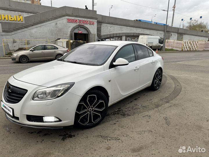 Opel Insignia 2.0 AT, 2010, 130 000 км