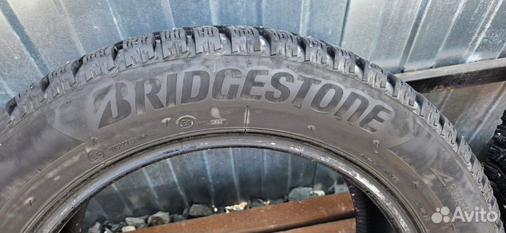 Bridgestone Ice Cruiser 7000S 205/55 R16