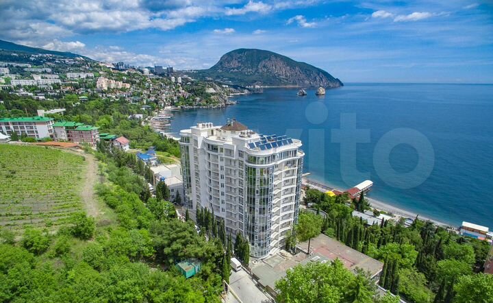 2-к. квартира, 82 м², 2/14 эт.