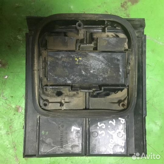 Фонарь задний левый Фольксваген Пассат Б3