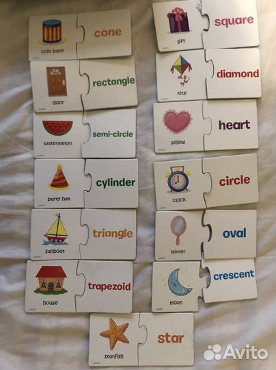 Три набора карточек: алфавит,цвета и формы