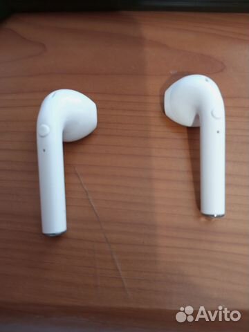 Беспроводные наушники новые