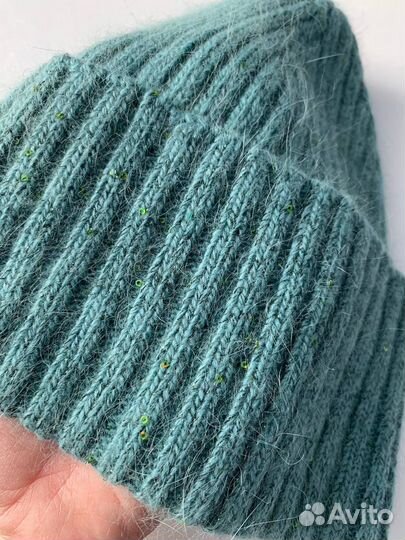 Женская шапка