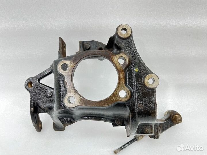 Кулак поворотный задний левый Ford Kuga CBS ytma