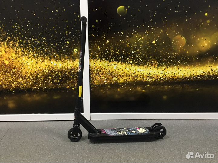 Самокат трюковый Scooter Monster