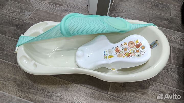 Ванночка для купания с горкой и гамаком