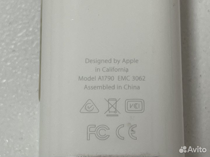 Переходник Apple USB-C Thunderbolt A1790