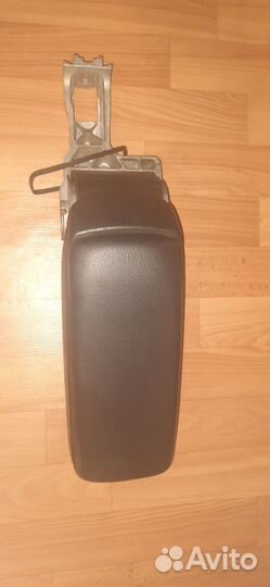Подлокотник audi a4 b6