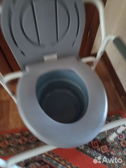 Стул- туалет новый