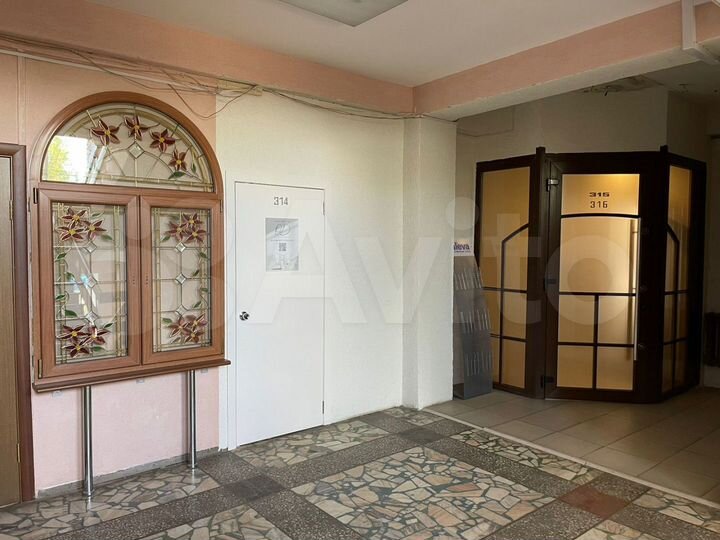 Шикарный офис,панорамные окна на Дзержинского,52м²