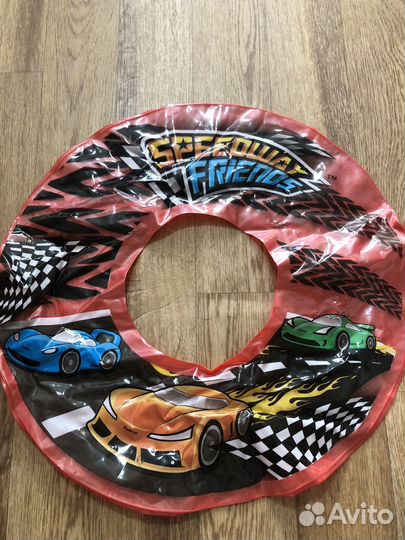 Надувные: нарукавники, круг, жилет, матрас детские