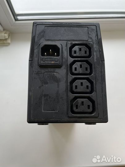 Ибп (источник бесперебойного питания)